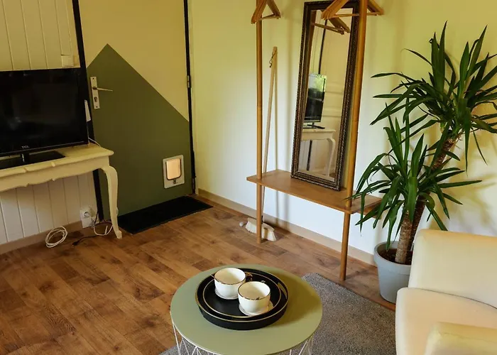 فندق مبيت وإفطار Chez Babeth